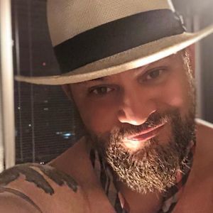 Meet your Posher, Roger